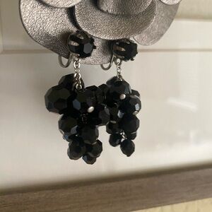 Vintage black faceted dangle earrings- screw backs